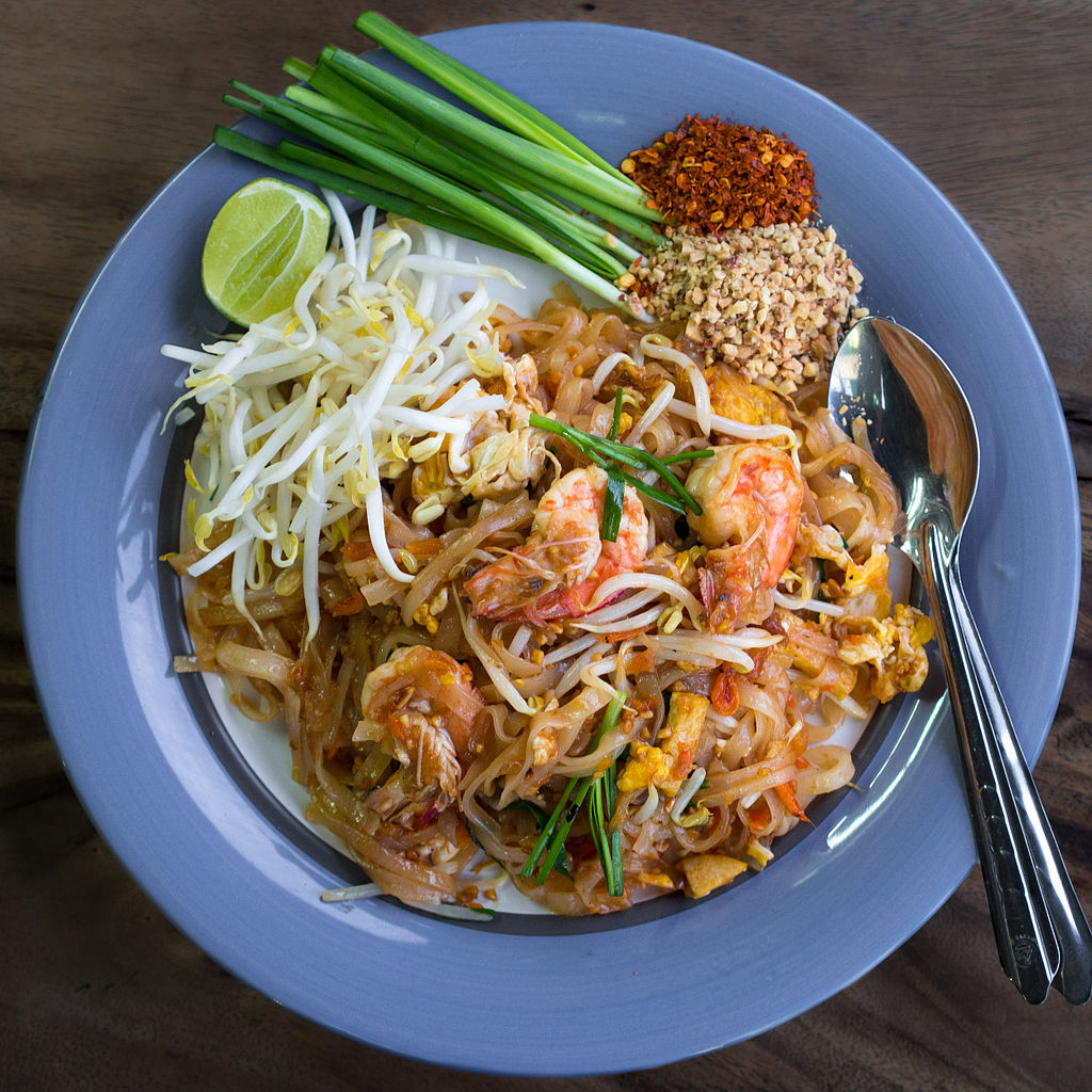 Pad thai Noodle on Plate Overhead